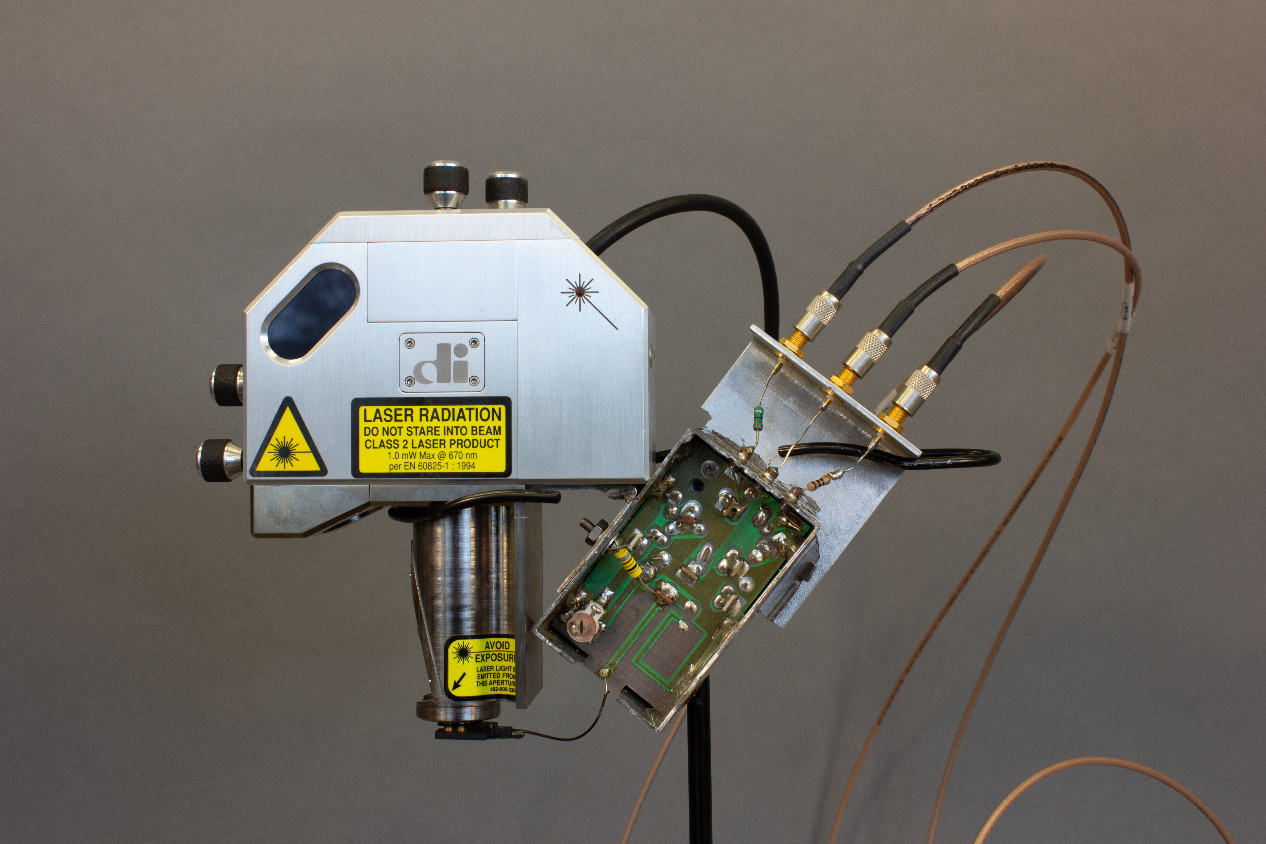 Scanning Capacitance Microscope (SCM) detail of device.