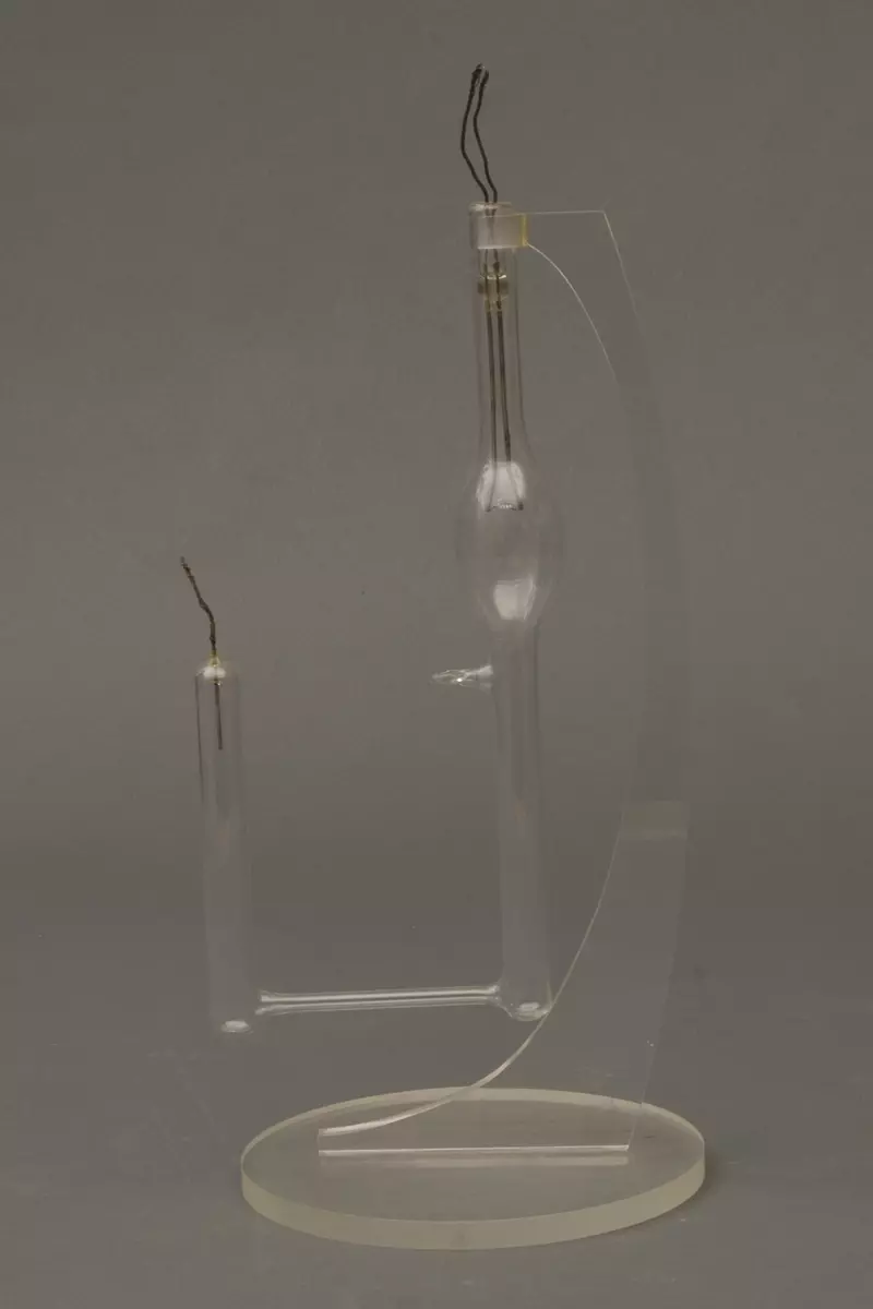 Krypton-86 Lamp