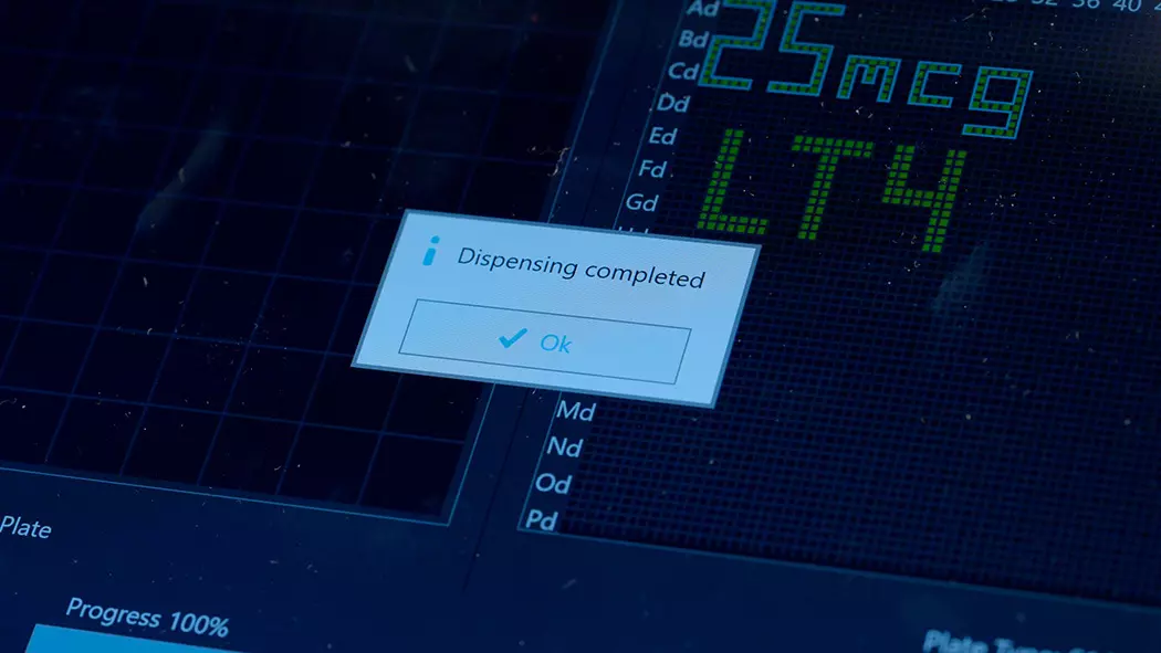 Screen of 3D printer shows a box that reads: Dispensing completed.