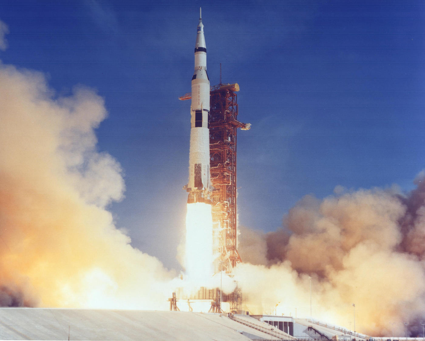 Apollo 11 lifting off