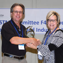 Roger Bostelman receives ASTM award