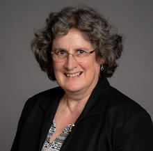 Gillian Nave