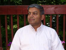 Photo of Anoop Singhal