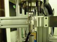 sample holder for magnetic suspension balance