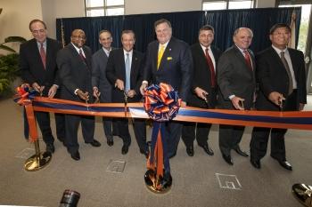 hubbard center ribbon-cutting