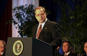 Thomas A. Crosby, president and chief executive officer, Pal's Sudden Service, speaking at the Malcolm Baldrige National Quality Award ceremony. 