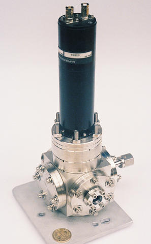 Photo of the NIST Lyman alpha neutron detector