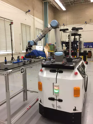 mobile manipulator