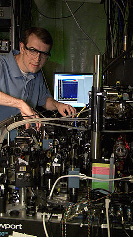 David Hanneke with  first universal programmable processor for a potential quantum computer
