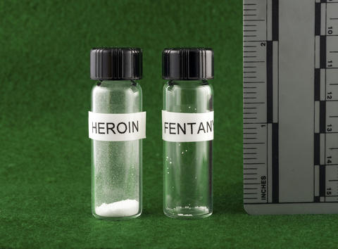 17mml015_heroin_fentanyl_demonstrative_b