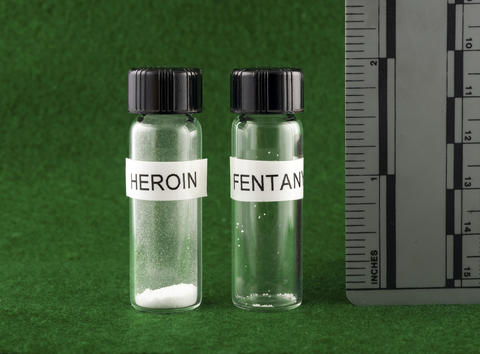 Two vials, one with heroin and one with an equivalent dose of fentanyl, which is a much smaller amount. 