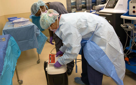 Mid-America Transplant employees preparing to send out a donor organ.