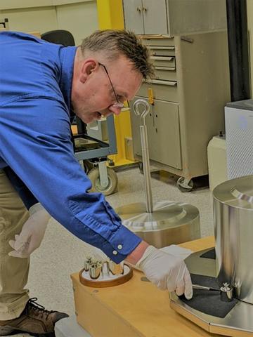 Photo of a student working in the laboratory