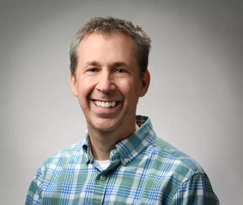 Photo of Peter M. Vallone