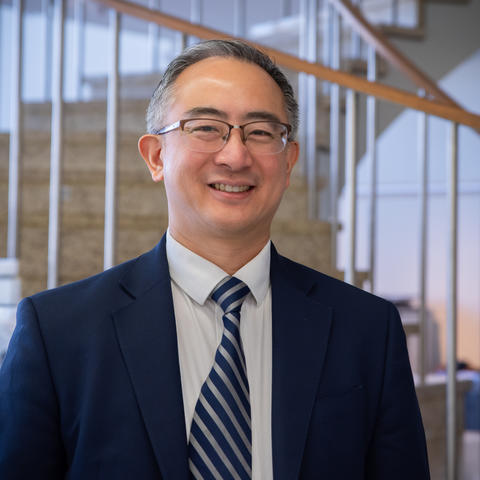 Headshot of Eric Lin