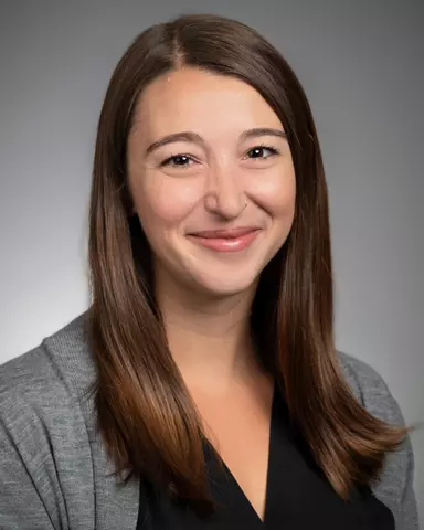 Brianna Huettel Headshot