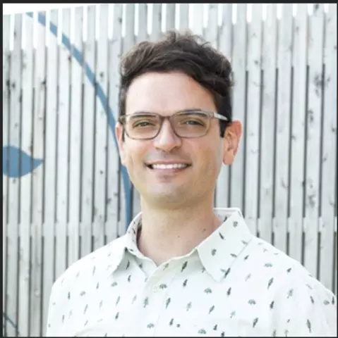 Dr. Jeremy W. Paster