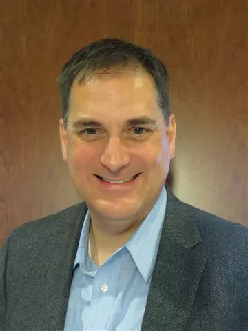 Photo of employee Martin Hindel