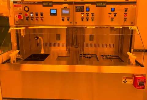 ReynoldsTech Resist Strip Fume Hood