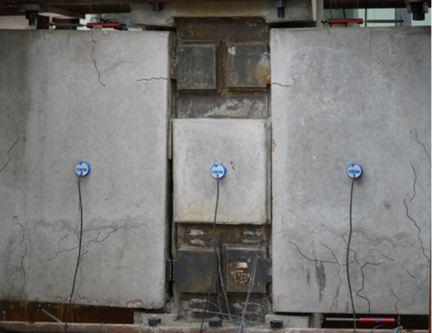 Structural Components under Multiple Hazards. Concrete with cracks.