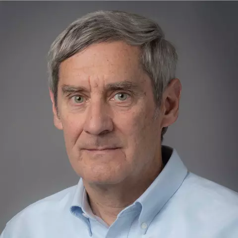 Headshot of Mark McLinden