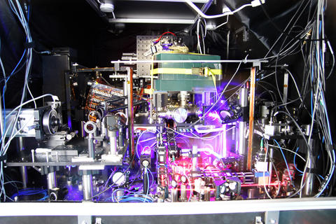 experimental atomic clock