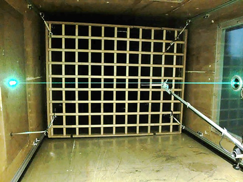 wooden grid in wind tunnel