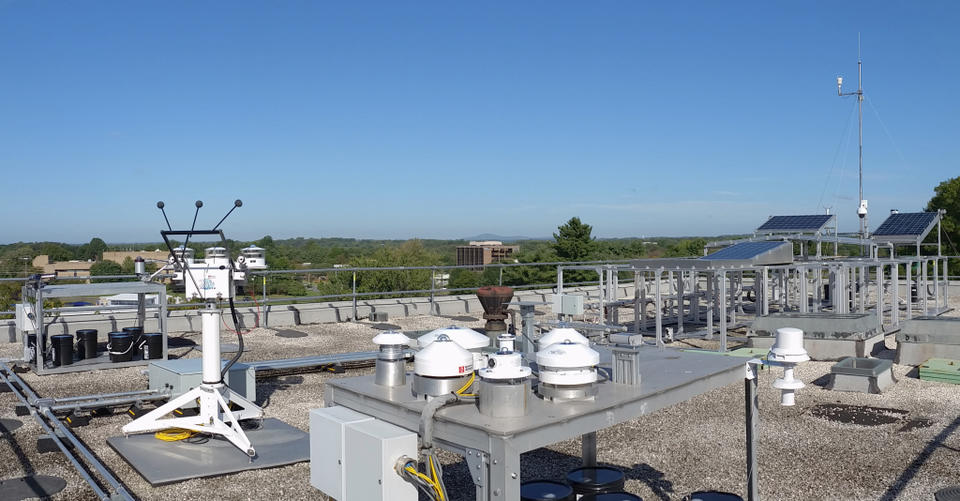 photovoltaic Rooftop Weather Station