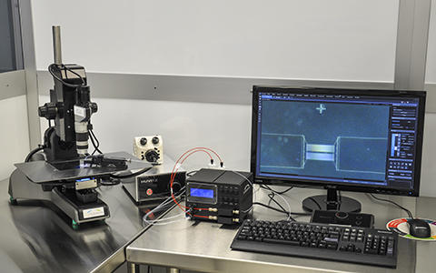 Photo Microfluidic Test Station