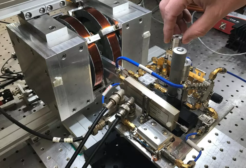 A unique ultra-sensitive magnetic resonance based spectrometer, that enables unparalleled physical insight into atomic-scale defects, is shown.