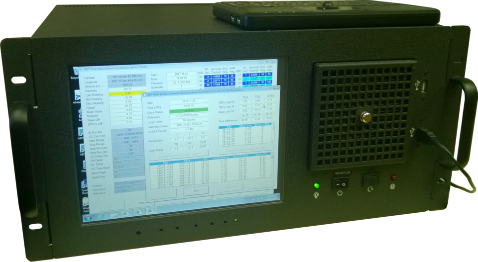 NIST disciplined clock chassis