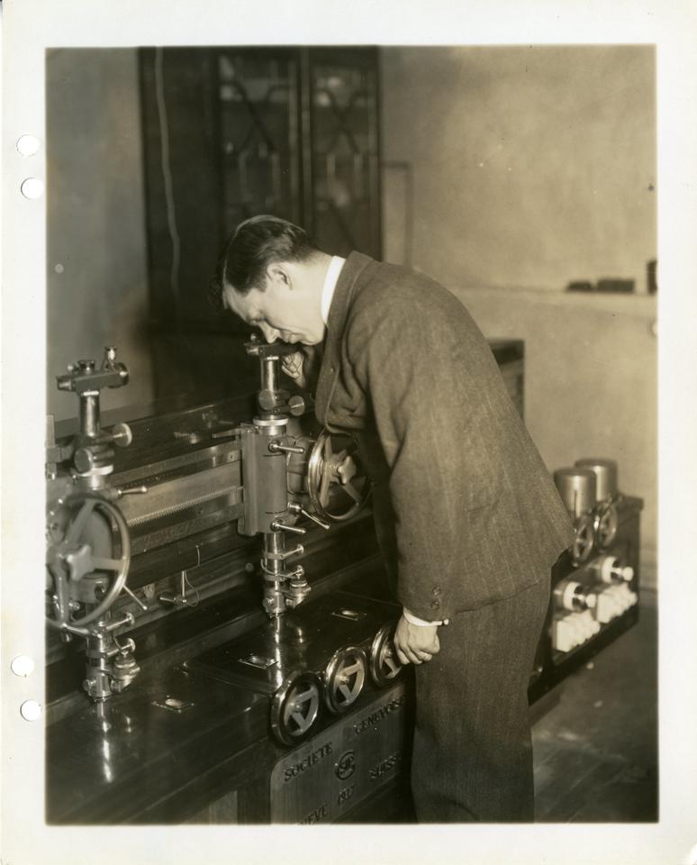 LVJ at Comparator, Photo 5864-5