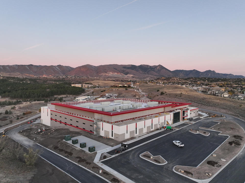 A photo of the Entegris Manufacturing Center of Excellence in Colorado
