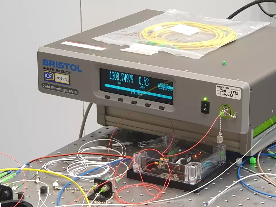 Telecommunications wavemeter undergoing calibration at NIST
