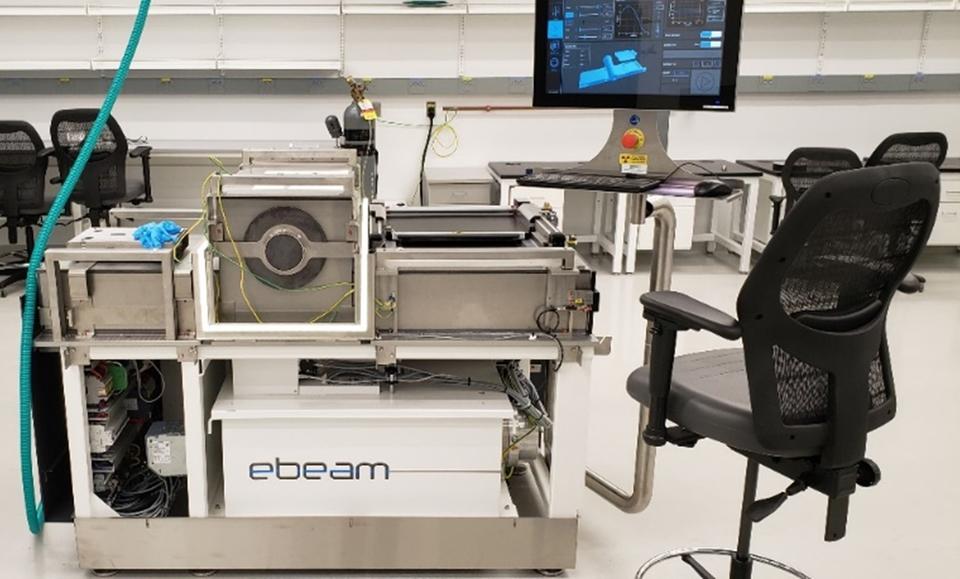 EBLab-300 unit and control console