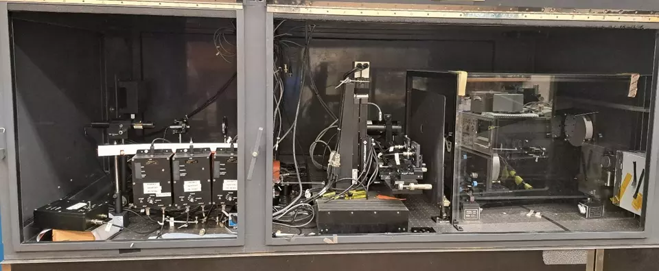 The optical focusing elements in the detector section of the VisSCF