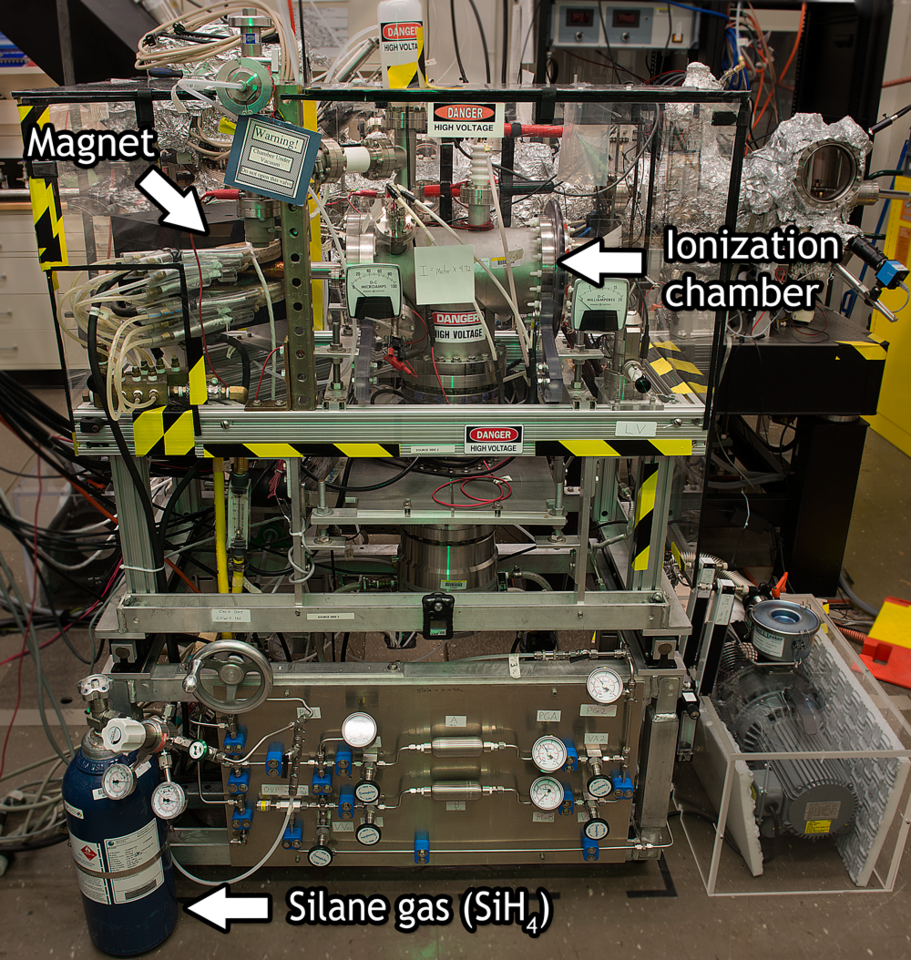 Silicon enrichment apparatus