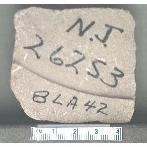 Archive photo of Stone: 8LA42