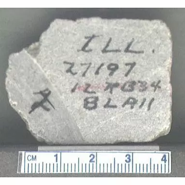 Archive photo of Stone: 8La11
