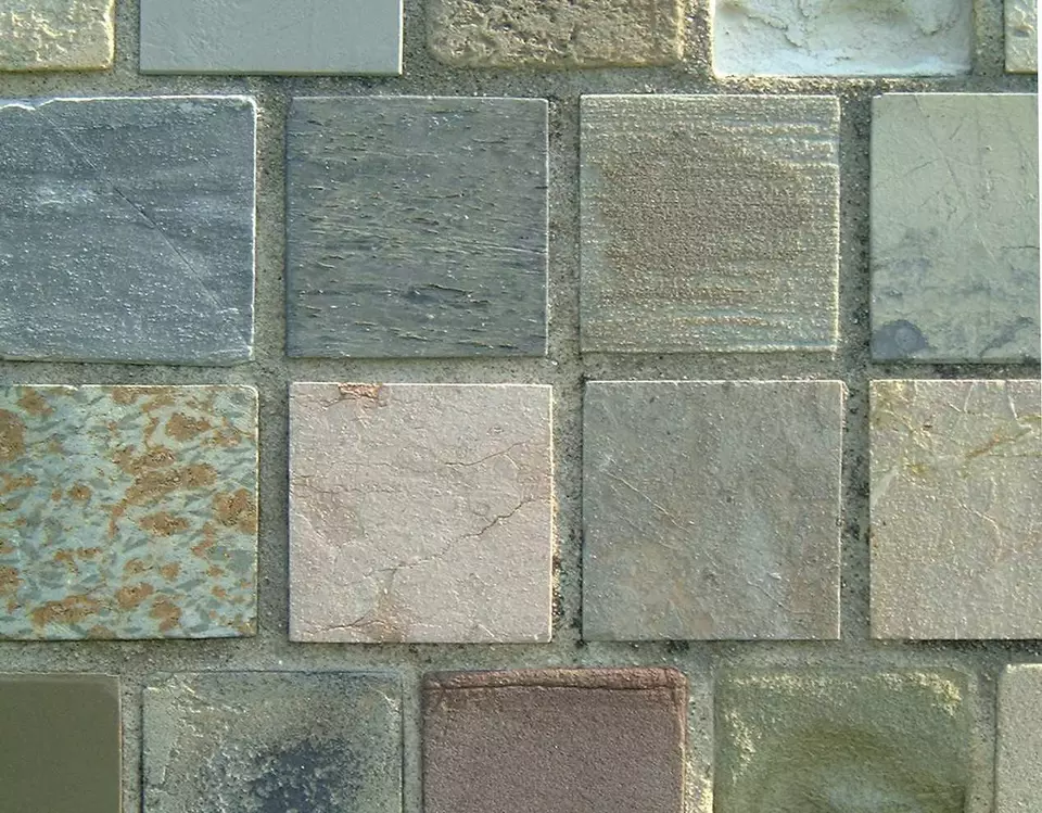 Stone Wall area surrounding Stone: 7RB14
