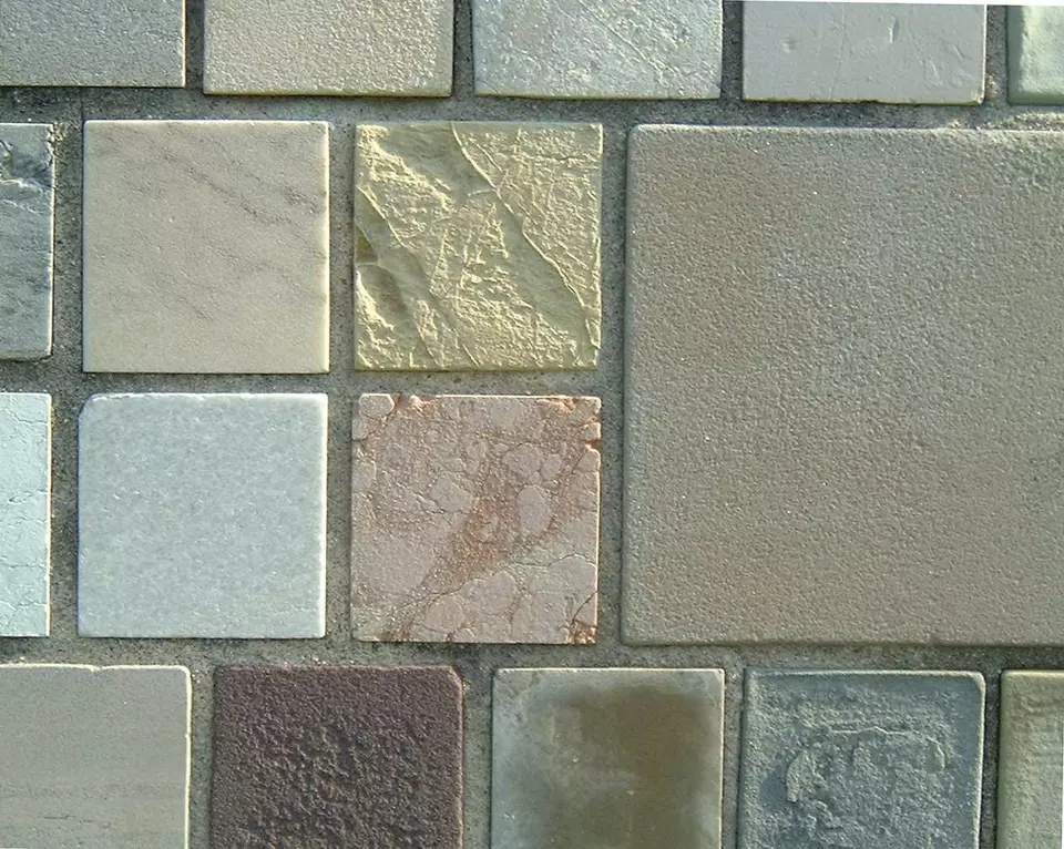 Stone Wall area surrounding Stone: 7RB1