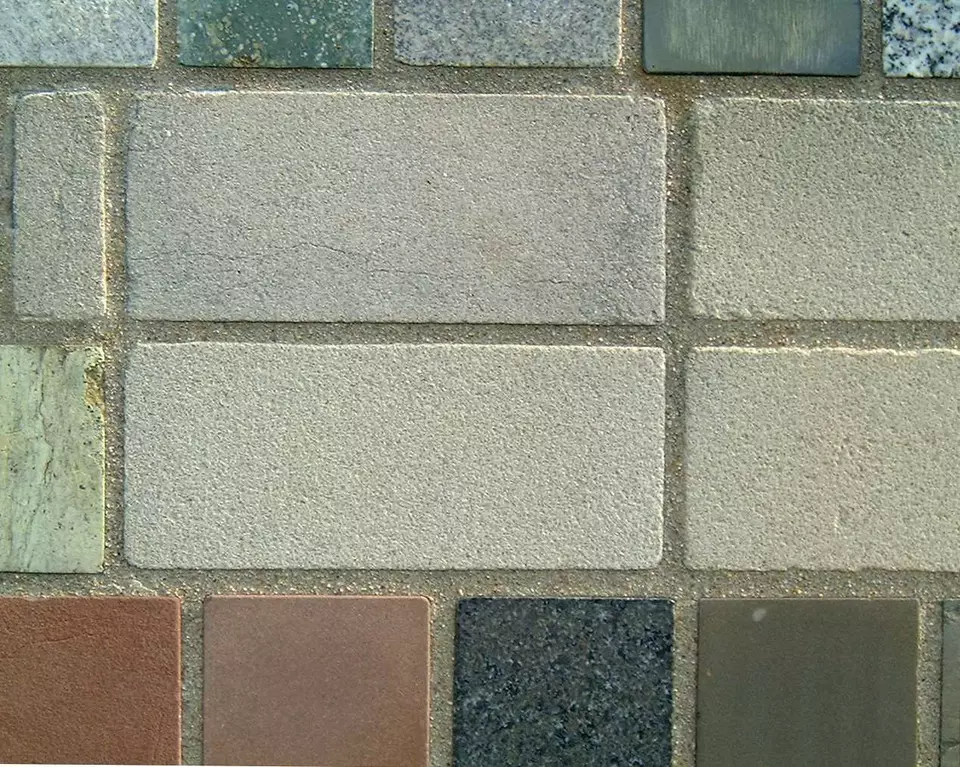 Stone Wall area surrounding Stone: 9LA26