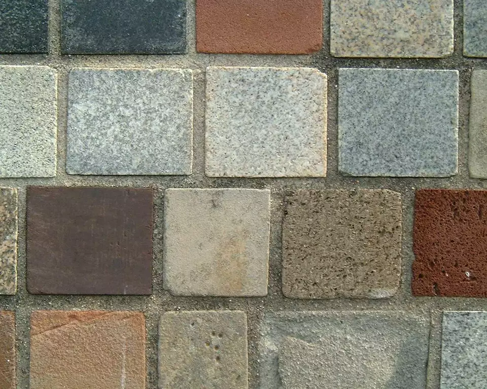 Stone Wall area surrounding Stone: 10RA36