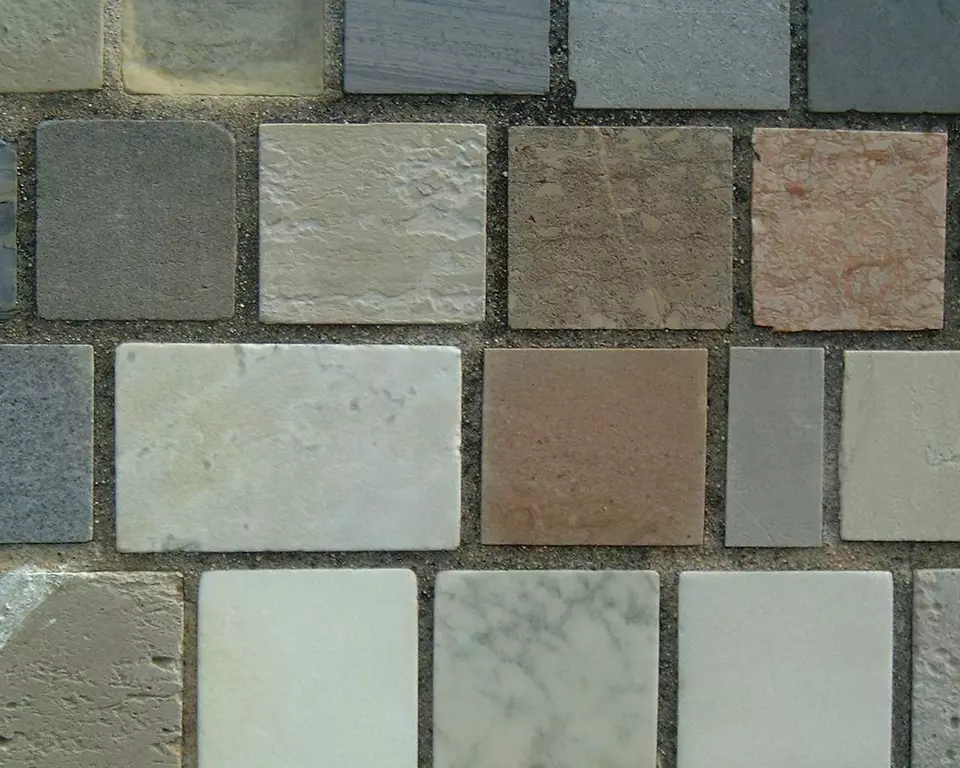 Stone Wall area surrounding Stone: 10RA9