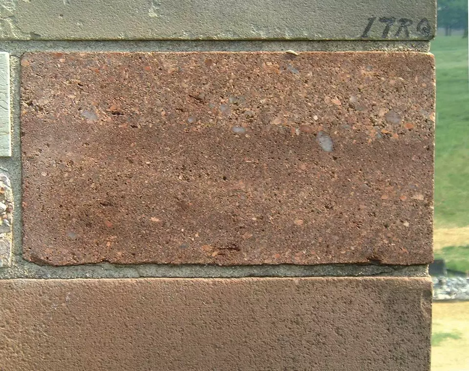 Stone Wall area surrounding Stone: 10RQ