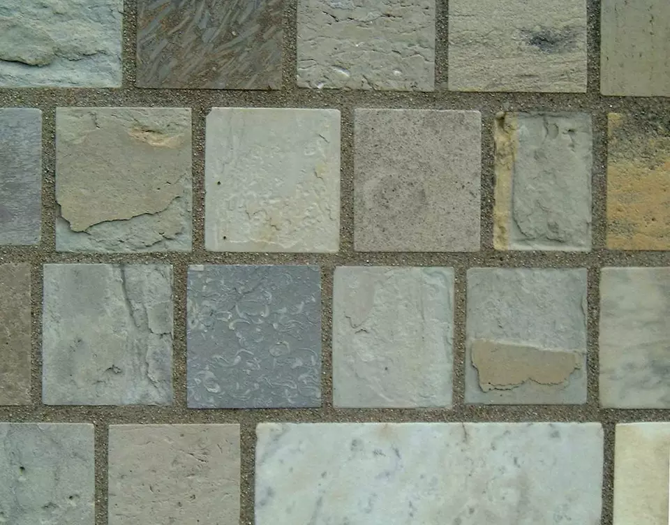 Stone Wall area surrounding Stone: 11LA11