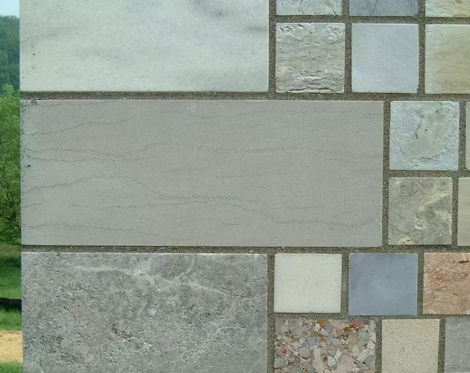 Stone Wall area surrounding Stone: 11Lq