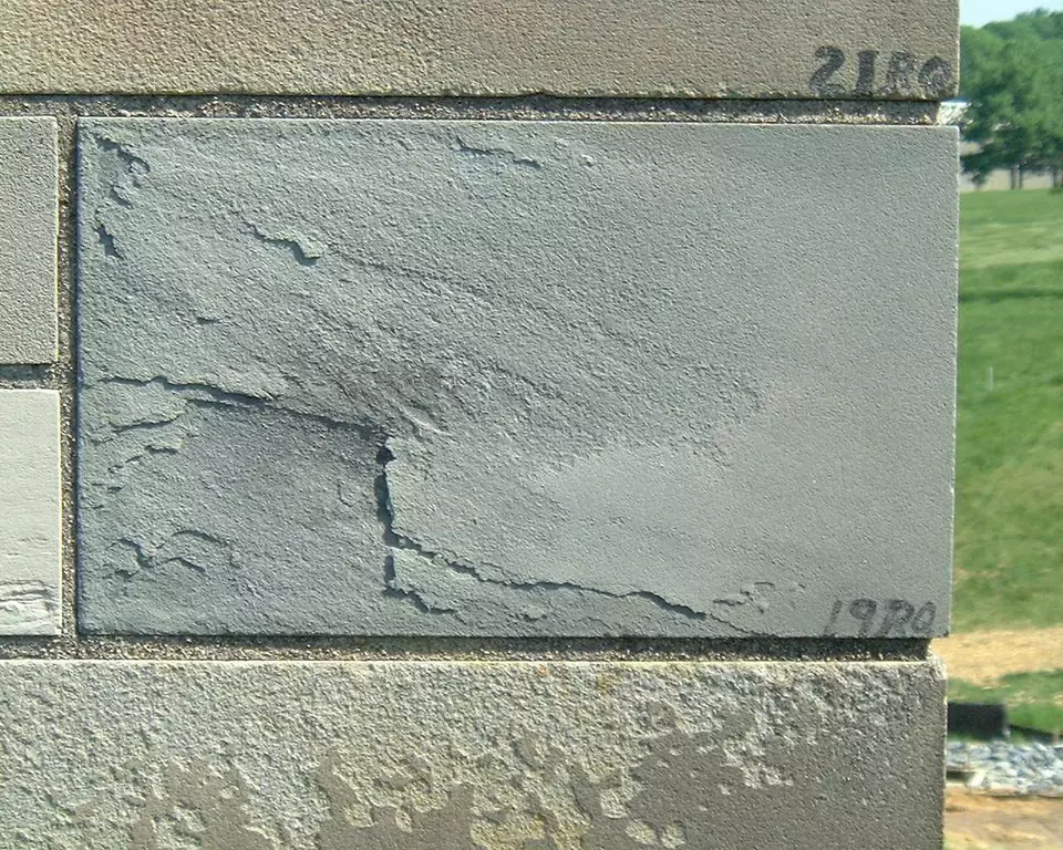 Stone Wall area surrounding Stone: 12RQ