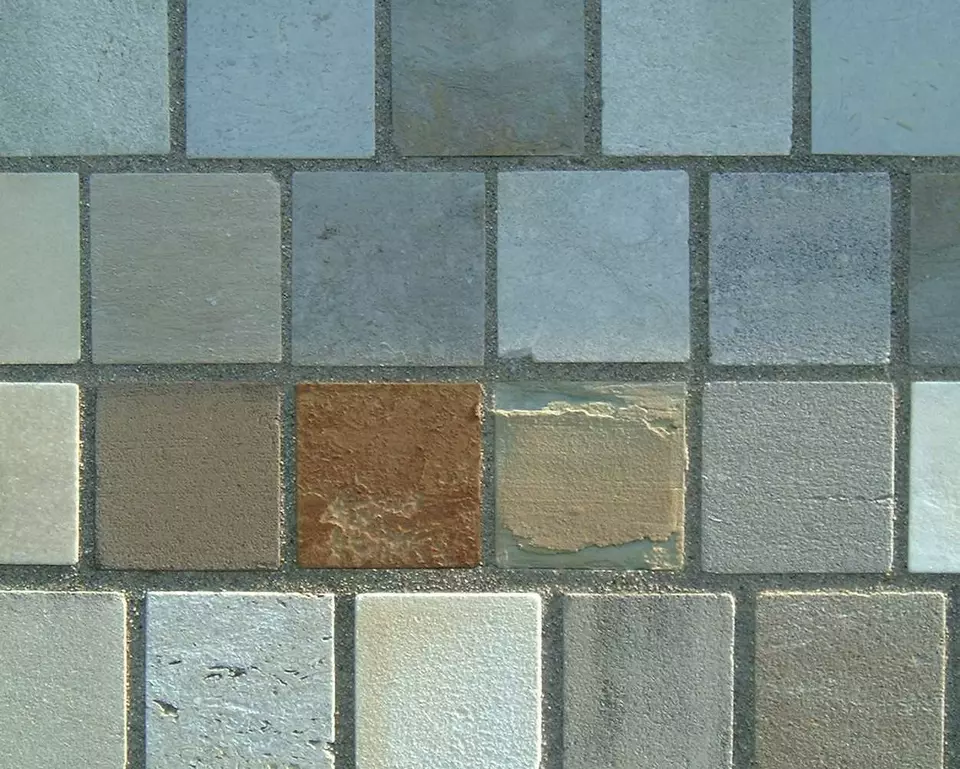 Stone Wall area surrounding Stone: 13LB42