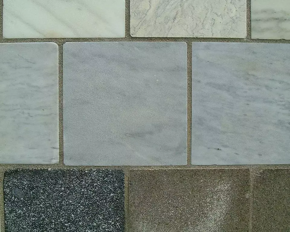 Stone Wall area surrounding Stone: 2L2